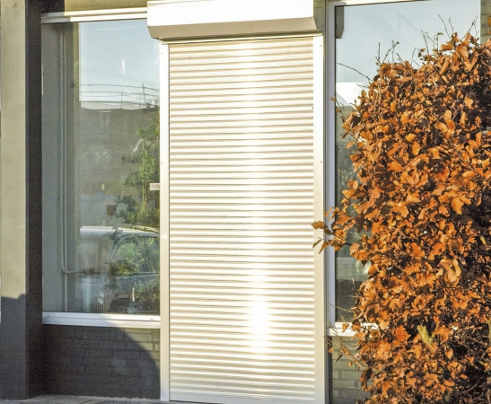 Рольставни на двери в Благодарном