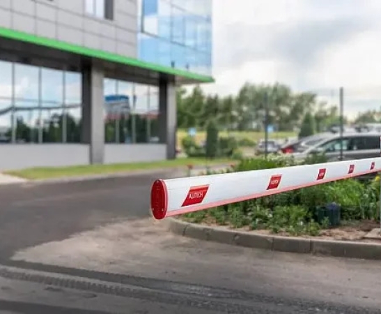 Установка автоматического шлагбаума в Благодарном